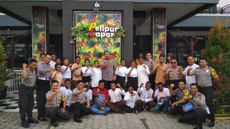 Polres Cilegon Jamin Keamanan Pelajar Asal Papua dalam Silaturahmi dan perkuat Sinergitas.