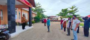 Plh. Sekda Pessel Muskamal, Sidak ke Kantor Camat Batang Kapas