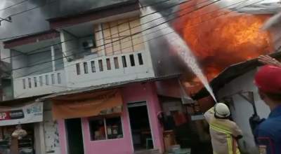 20 Kontrakan di Dadap Kosambi Ludes Dilahap Si Jago Merah