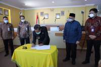 Pengelolaan APBD, Walikota Serang Tandatangani SK TP2DD