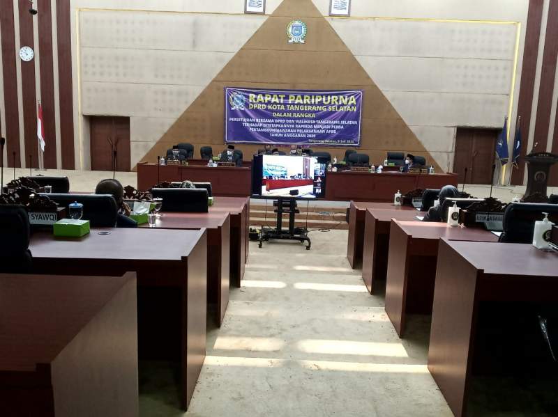 Hari Ini, DPRD dan Walkot Tangsel Sahkan Raperda LKPJ APBD Kota Tangsel Tahun 2020