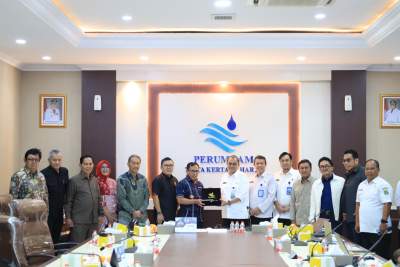 Taat Bayar Pajak Air, Anggota DPRD Provinsi Banten Apresiasi Perumdam TKR
