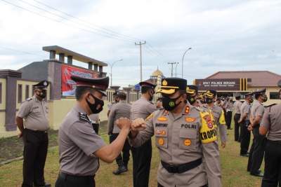 76 Personil Polres Serang dapat Kenaikan Pangkat