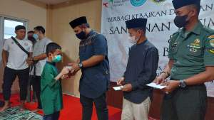 Kelurahan Pisangan Adakan Santunan ke Anak Yatim