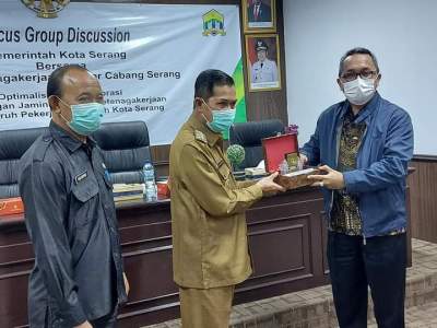 Walikota Serang Tekankan Pegawai Non PNS Wajib Terdaftar BPJS Ketenagakerjaan