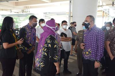 Zaki Tinjau Vaksin di Intermoda Cisauk