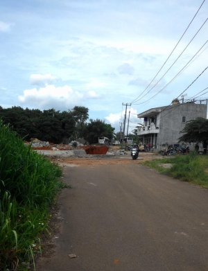 Jalan Dirusak, Pemkot Tangsel Tidak Bergeming, Ada Apa?
