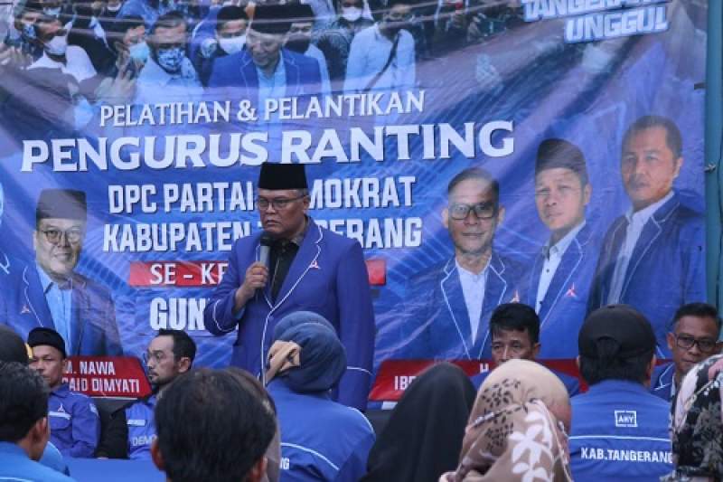 Cak Nawa Road Show Lantik 1.058 Pengurus Ranting Demokrat