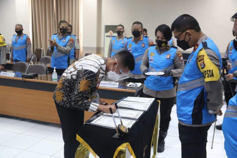 Wakapolda Banten Pimpin Pengambilan Penandatanganan Pakta Integritas Penerimaan Calon Akpol
