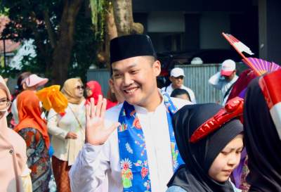 Berdiri di Tengah Masyarakat: Rivo Kumara, Hadir dalam Aksi Sosial untuk Meningkatkan Kerukunan Antar Sesama