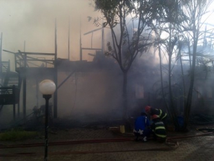 Rumah Mantan Kadispora Banten Terbakar.