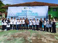 Kemenag Pandeglang Launching Senam Haji dan Peragaan Batik Haji 2024