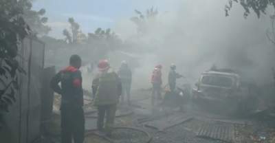 Lapak Limbah Plastik Di Cikupa Ludes Terbakar