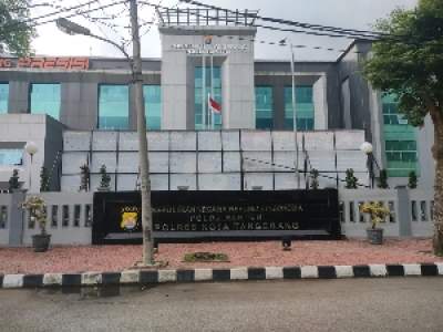 Kontraktor Proyek Pembangunan Pasar Desa Polisikan Kades Daon