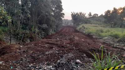 Akses jalan ke TPU Sari Mulya di Kampung Curug, Kelurahan Babakan mulai dibangun.