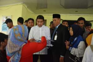 Dukcapil Kabupaten Tangeramg Layani Warga Sampai Jam 4 Subuh