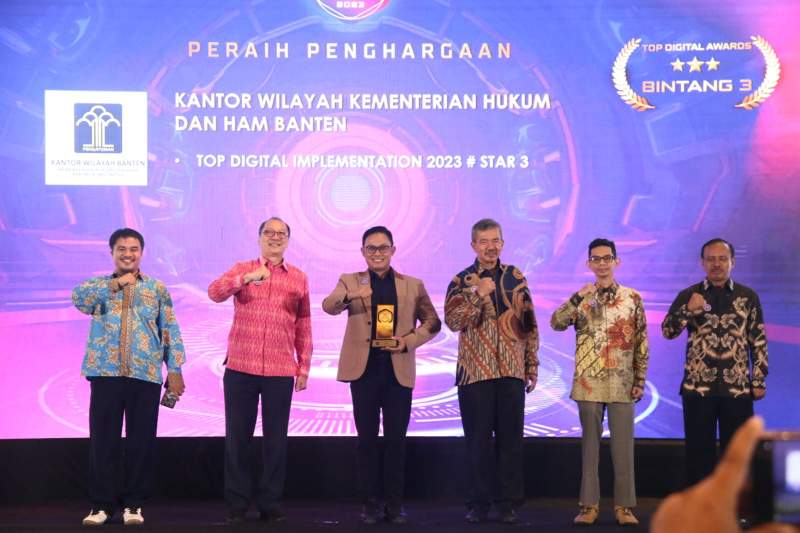 TOP! Kanwil Kemenkumham Banten Jadi Satu-Satunya Kantor Wilayah Penerima Penghargaan Top Digital Awards 2023