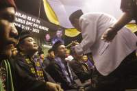 Pengukuhan Pengurus DPC, Mande Macan Gulung Lakukan Tradisi Keceran