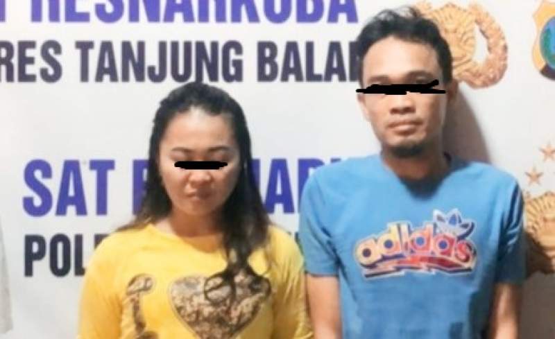 pasangan kekasih pemilik pil ekstasi