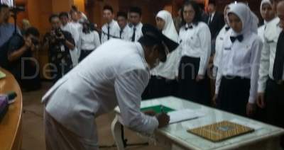 10 Pegawai Pemkab Tangerang Resmi Diambil Diangkat PNS