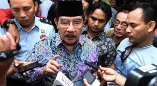 Putusan Sidang Gugatan Antasari Ditunda Hakim