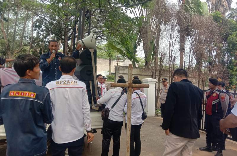 KPU Kabupaten Tangerang Didemo Warga