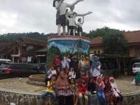 TPA Plus Masjid Agung Al Araf Kunjungi Baduy