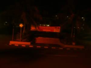 Gedung Sekretariat Daerah Puspemkab Tangerang di Tigaraksa gelap gulita.