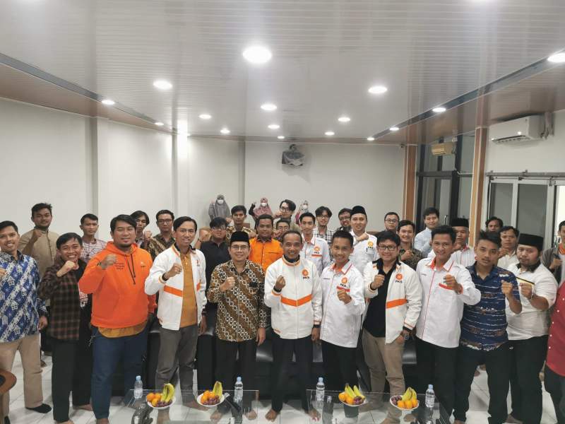 PSU Kabupaten Serang   Bidang Kepemudaan DPW PKS Banten Solid Gerakkan Jaringan Pemuda untuk Menangkan Ratu Zakiyah - Najib