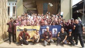 Pengabdian Masyarakat FEB Untirta Magister Manajemen Bantu Suku Baduy Buatkan NIB