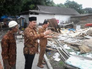 Ketua DPRD Kota Serang Merasa Miris, Korban Gusuran Revatilisasi Banten Lama Terima 3,5juta