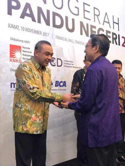 Zaki Raih Penghargaan dari Institute For Public Governance