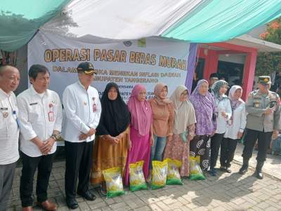 Tekan Inflasi, PJ Bupati Tangerang Buka  Operasi Pasar