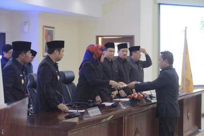 Dua Raperda Usulan Disahkan Menjadi Perda