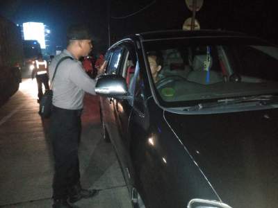 Jika Menemukan Berita hoax, Laporkan Ke Pihak Berwajib