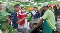 Walikota Serang Monitoring Pemberian THR di Lotte Mart