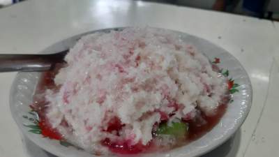 Kesegara Es Campur Takjil pilihan yang cocok untuk berbuka puasa.
