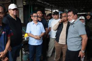 Bupati Maesyal Pimpin Penataan Bangli Sungai Cirarab