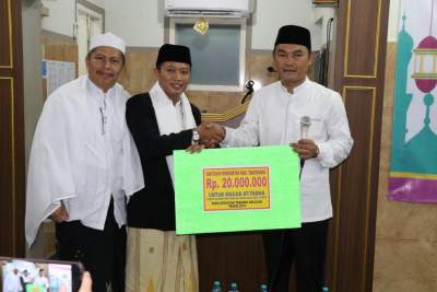 Mad Romli Akhiri Tarling dimasjid At-Taqwa Kadujaya Curug
