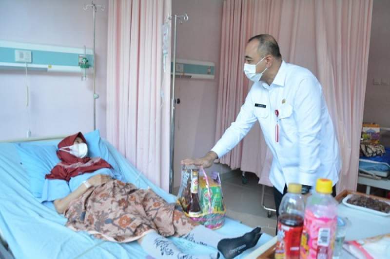 Jelang Lebaran, Bupati Tangerang Kunjungi 3 Rumah Sakit Umum