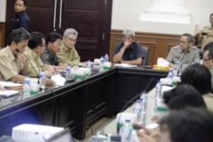 Pemkot kota Tangerang mengadakan rapat kordinasi dengan balai besar wilayah sungai ciliwung cisadane dengan pihak pemrov Banten, rabu (12/2)