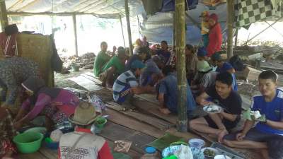 Kampung Sinagar Belum Punya Masjid, Camat Panggarangan Cuek