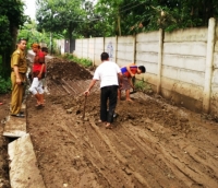 Akses Jalan SMPN 2 Cikupa Butuh Perbaikan