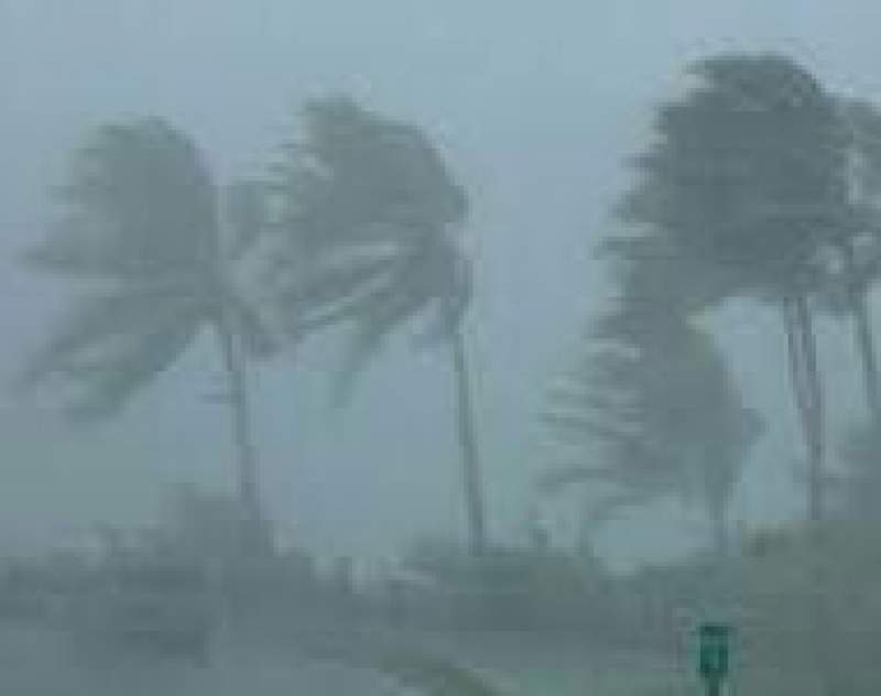 Astagfirullah, Dua Desa di Sindang Jaya Diterjang Angin Kencang