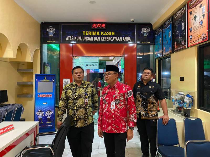 Perdana Kunjungi Lapas Serang Usai dilantik, Kakanwil Berikan Arahan Penting