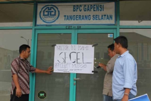 Penyegelan Kantor BPC