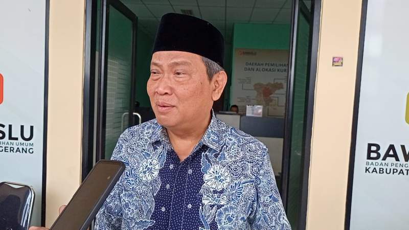 Muhammad Rizal Caleg PAN DPR RI Banten 3 Laporkan Dugaan Penggelembungan Suara di Pasar Kemis Tangerang Ke Bawaslu