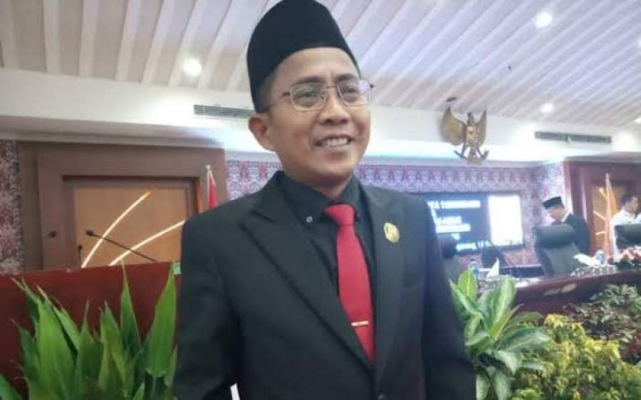 Ketua DPRD Kota Tangerang Gatot Wibowo