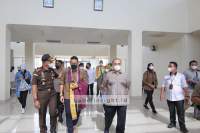 Gubernur Babel Sambut Kedatangan Sandiaga Uno di Bandara Depati Amir