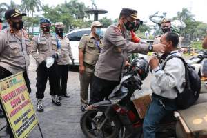 Polresta Tangerang Bareng TNI dan Satpol PP Gelar Operasi Yustisi